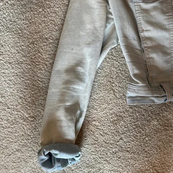 Women's Light Denim Jacket - Picture 2 of 4